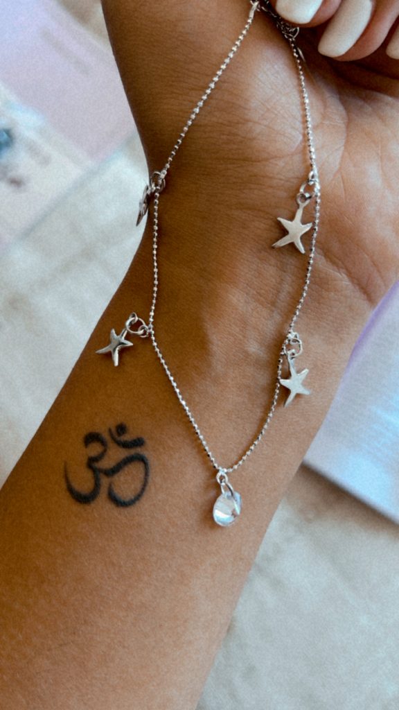 PULSERA ESTRELLA Y CRISTAL